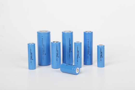 3.7v Derin Döngü Güneş Lityum Demir Fosfat Pil 18650 Lifepo4 Pil Hücresi