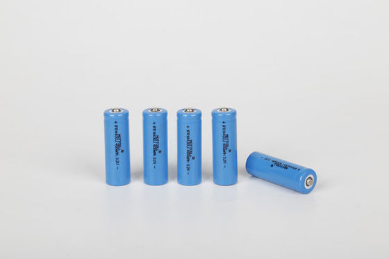 26650 3.2V LiFePO4 Yüksek boşaltma hızı piller Güneş ışığı için 3300mAh hücreler